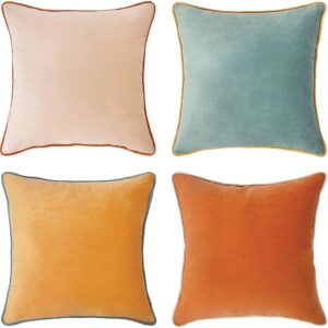 Decorative pillows in pastel and warm tones