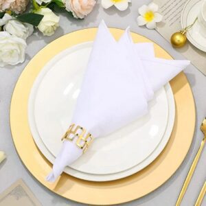 Elegant table setting with flowers